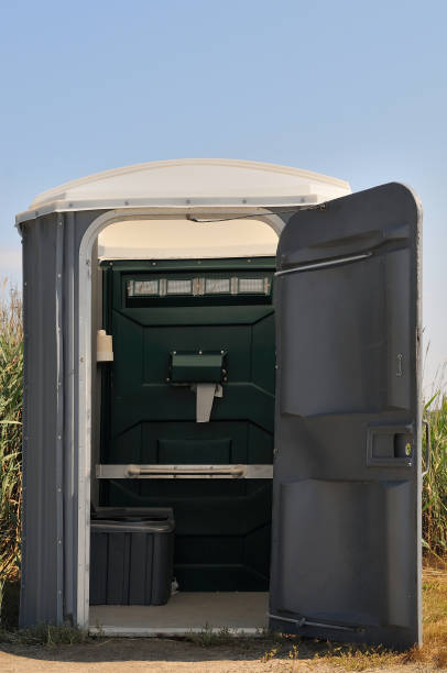 Best Portable restroom trailer rental  in , OR